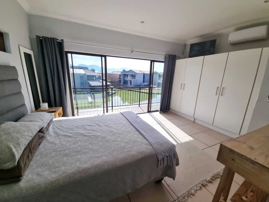 3 Bedroom Property for Sale in Hartbeesfontein AH North West